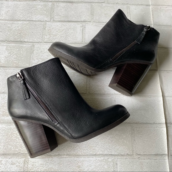 Kenneth Cole Reaction Heeled Ankle Boots Size 8M